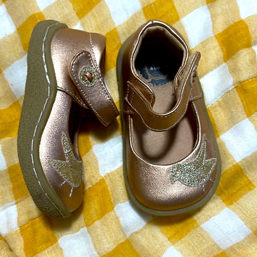 Livie & Luca Mary Jane Pío shoes. Size 4 - Picture 4 of 4